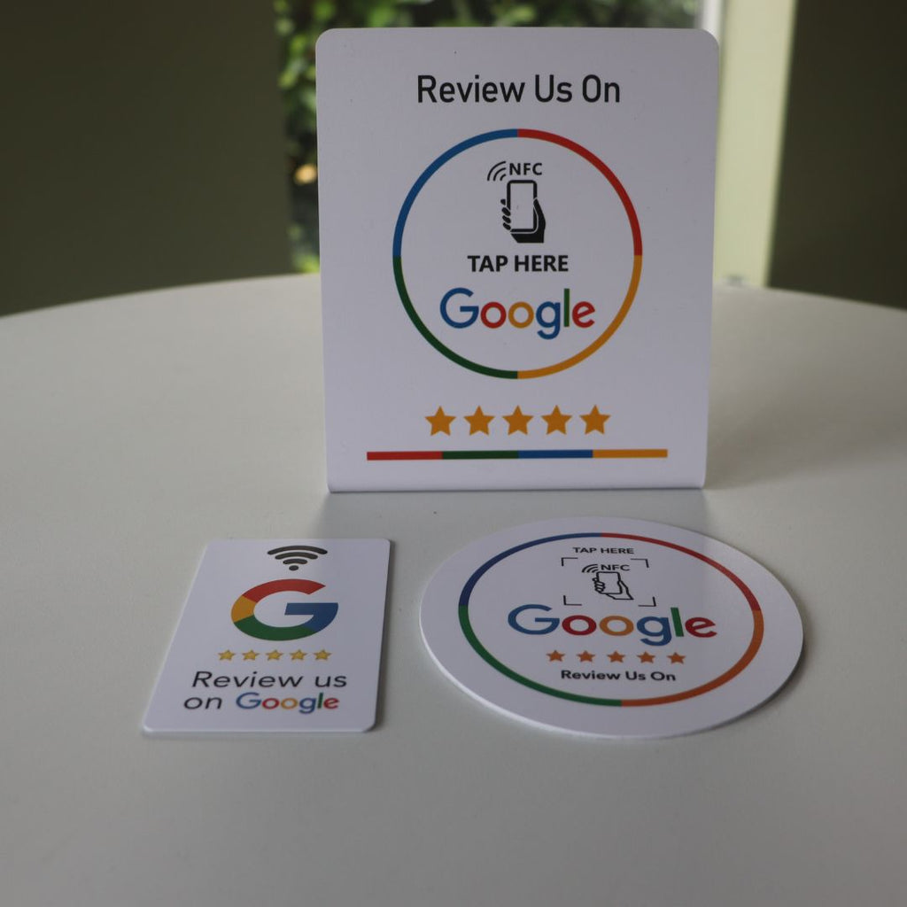 Google Review Pakket – Bordje + Pas + Sticker (NFC)